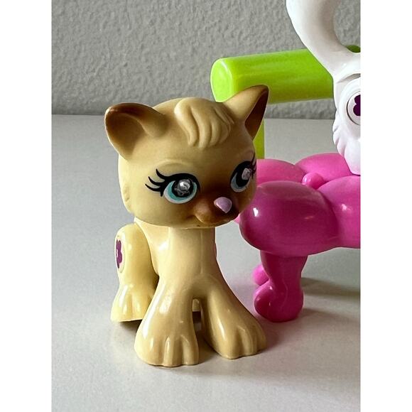 Polly Pocket Sparklin' Pets Kittens and Puppy Toy Mattel 2008 - Picture 3 of 12